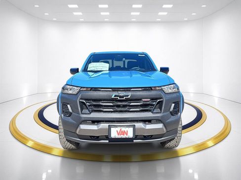New 2026 Chevrolet Colorado Trail Boss AWD/4WD image 2