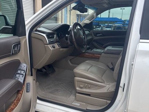 Used 2019 Chevrolet Tahoe Premier image 6