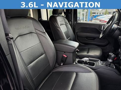 Used 2021 Jeep Wrangler Unlimited Sahara AWD/4WD image 11