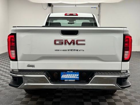 New 2026 GMC Sierra 1500 Pro image 7
