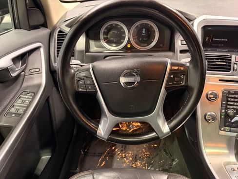 Used 2011 Volvo XC60 3.2 AWD/4WD image 12