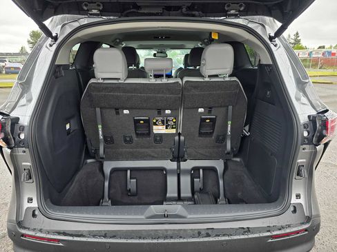 New 2026 Toyota Sienna XLE AWD/4WD image 16