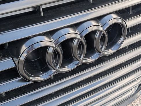 Used 2013 Audi A8 L 3.0T w/ Comfort Pkg image 5