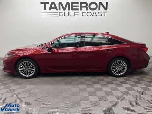 Used 2019 Toyota Avalon Limited image 6