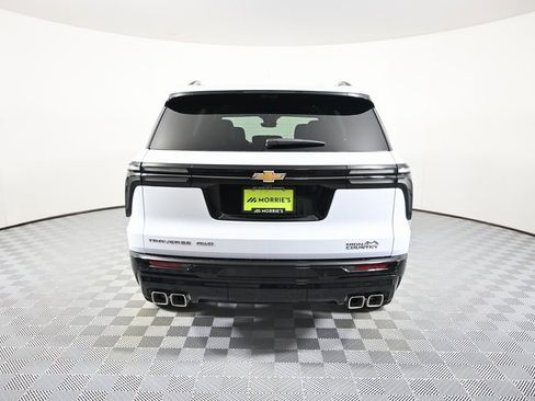 New 2026 Chevrolet Traverse High Country w/ LPO, Floor Liner Package image 5