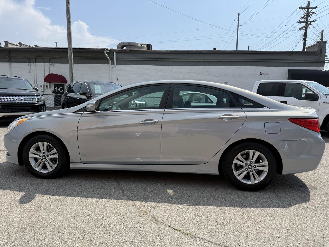 Used 2014 Hyundai Sonata GLS w/ Popular Equipment Group 2 FWD image 3