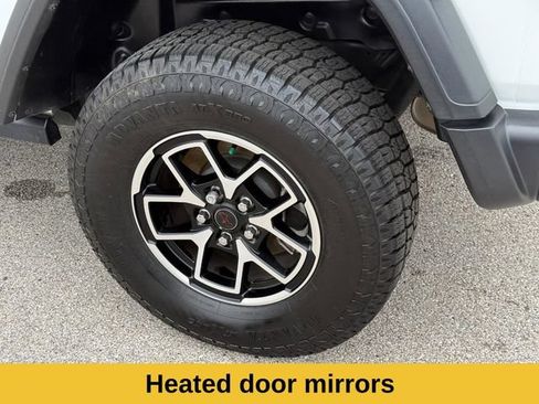 Used 2024 Jeep Wrangler Unlimited Rubicon AWD/4WD image 10