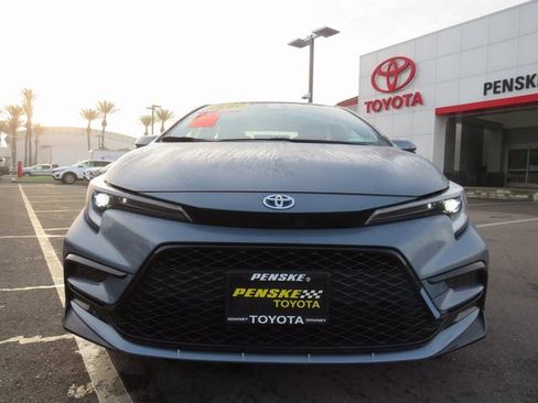 Certified 2025 Toyota Corolla SE image 2