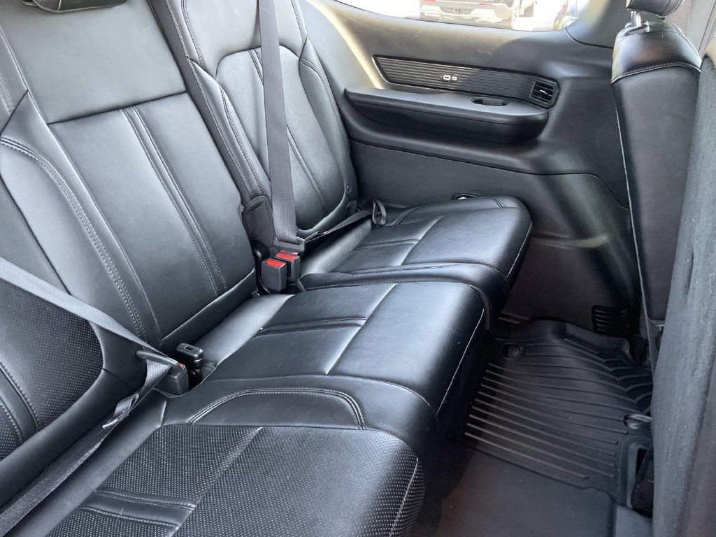Used 2022 Jeep Wagoneer Series II AWD/4WD image 29