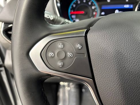 Used 2023 Chevrolet Traverse LT AWD/4WD image 13