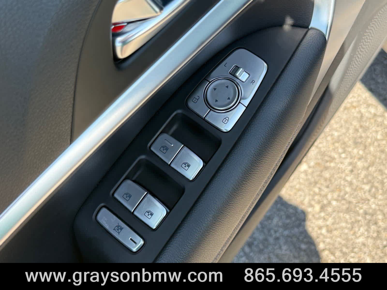 Used 2026 Genesis G70 2.5T RWD image 15