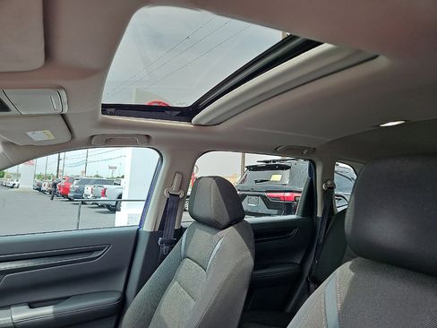 Used 2023 Honda CR-V EX image 12