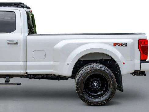 Used 2022 Ford F450 Limited w/ FX4 Off-Road Package AWD/4WD image 11