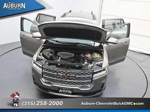 Used 2023 GMC Acadia Denali w/ Denali Technology Package AWD/4WD image 37