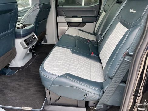 Used 2022 Ford F150 Limited image 14