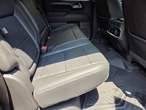 Used 2022 Chevrolet Silverado 1500 LTZ w/ LTZ Premium Package AWD/4WD image 16