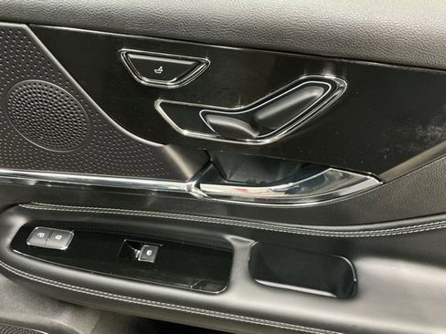 Used 2023 Lincoln Corsair Reserve w/ Equipment Group 201A image 19