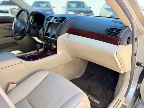 Used 2012 Lexus LS 460 image 13
