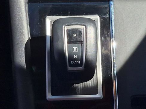 Used 2024 Mitsubishi Outlander SE AWD/4WD image 12