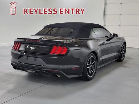 Used 2021 Ford Mustang Premium RWD image 9