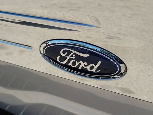 Used 2023 Ford F150 Limited AWD/4WD image 8