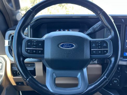 Certified 2023 Ford F250 Lariat w/ Chrome Package AWD/4WD image 24