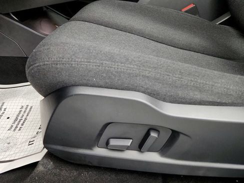 Used 2023 Fisker Ocean Sport image 11