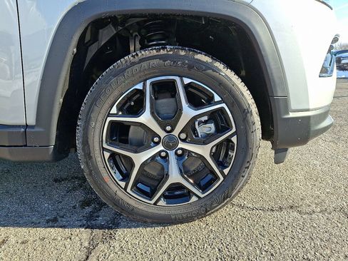 New 2026 Jeep Compass Limited AWD/4WD image 5