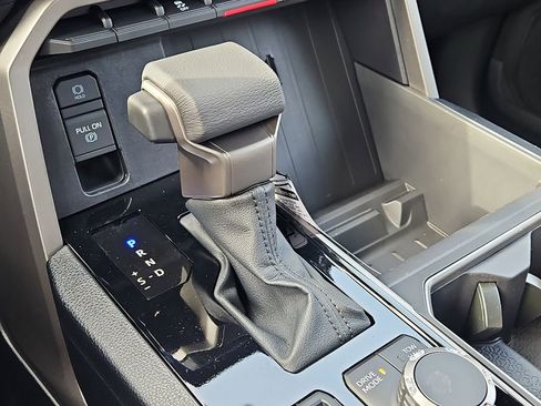 New 2026 Toyota Tundra SR5 image 17