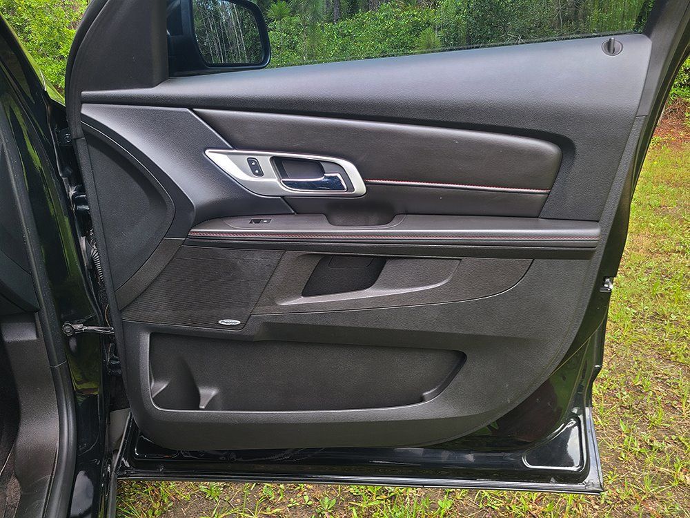Used 2015 GMC Terrain SLT FWD image 26