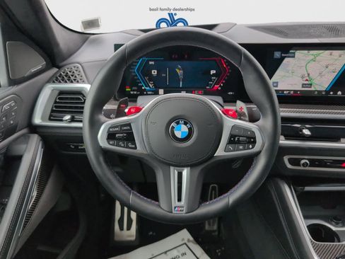 Used 2025 BMW X6 M Competition w/ Executive Package image 15