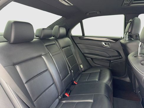 Used 2014 Mercedes-Benz E 350 Sedan image 40