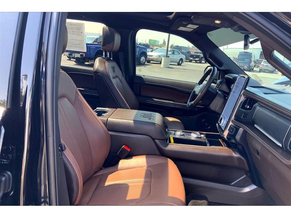 Used 2024 Ford Expedition Max King Ranch AWD/4WD image 8