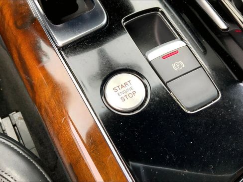 Used 2015 Audi A8 L 4.0T w/ Premium Package image 30