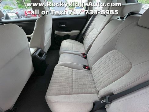 Used 2023 Honda HR-V LX image 33