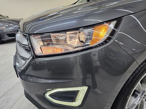 Used 2015 Ford Edge Titanium w/ Equipment Group 301A FWD image 10
