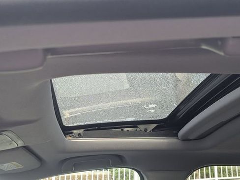 Used 2020 Honda CR-V Touring image 18