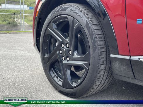 Used 2025 Chevrolet Equinox EV RS image 10