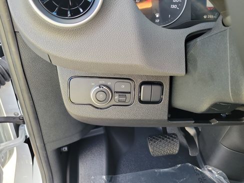 Used 2026 Mercedes-Benz Sprinter 2500 image 19