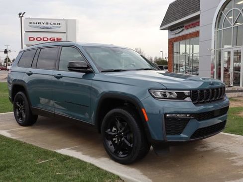 New 2026 Jeep Grand Cherokee L Limited AWD/4WD image 3