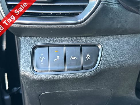 Used 2019 Hyundai Santa Fe SE image 27