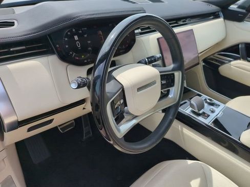 Used 2023 Land Rover Range Rover SE AWD/4WD image 7