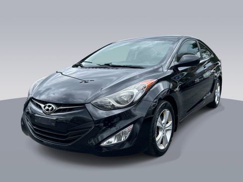 Used 2013 Hyundai Elantra FWD image 7