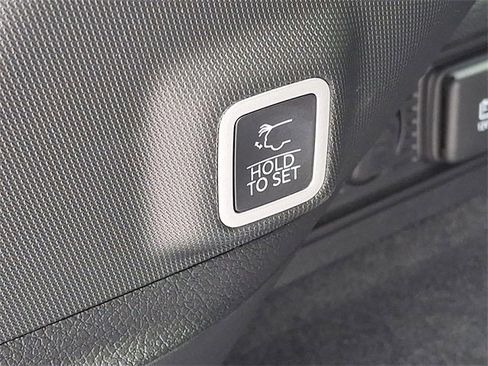 Used 2022 Jeep Grand Cherokee Summit image 27