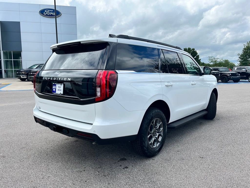 New 2027 Ford Expedition Active AWD/4WD image 5