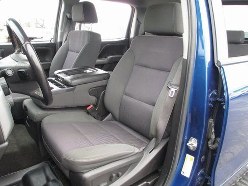 Used 2016 Chevrolet Silverado 2500 LT w/ LT Convenience Package image 16