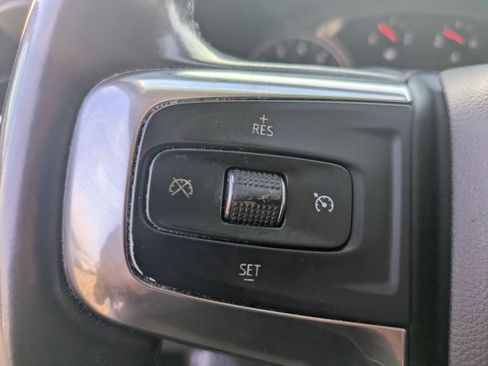 Used 2019 Chevrolet Blazer LT w/ Sun and Wheels Package image 16