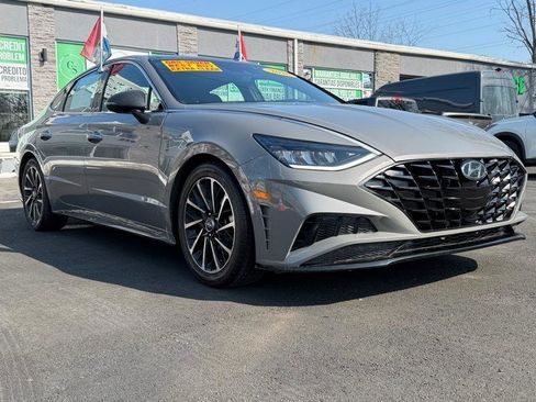 Used 2020 Hyundai Sonata SEL Plus w/ Tech Package image 4