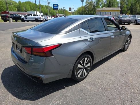 Used 2022 Nissan Altima 2.5 SV FWD image 23