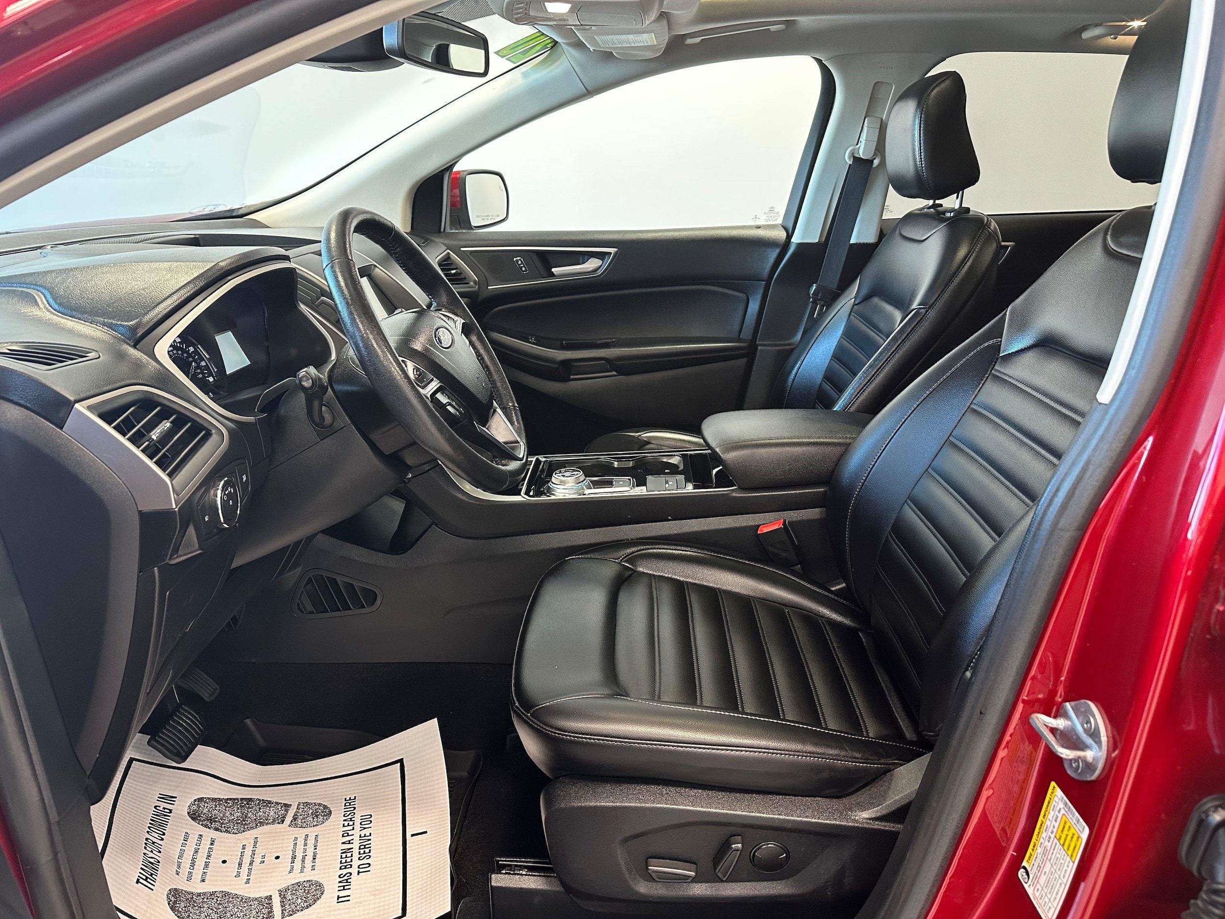 Used 2020 Ford Edge SEL AWD/4WD image 11